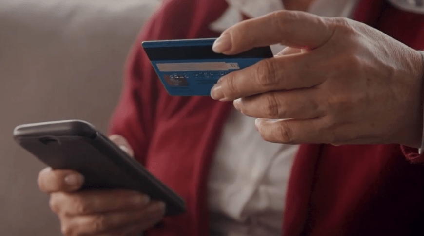 Мошенники обманули солигорчанку на 500 рублей. Она заказала у них игровой комплекс