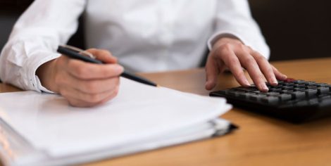 Белорусам нужно подать декларацию о доходах не позднее 31 марта