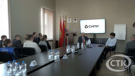 Глава района Анатолий Лодыга встретился с трудовым коллективом СИПРсОП