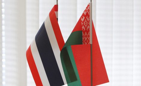 В Таиланд - без визы! Александр Лукашенко одобрил проект соглашения по безвизу с Таиландом