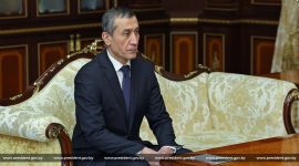 Александр Лукашенко встретился с послом Узбекистана в Беларуси Рахматуллой Назаровым