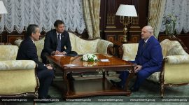 Александр Лукашенко встретился с послом Узбекистана в Беларуси Рахматуллой Назаровым