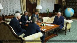 Александр Лукашенко встретился с губернатором Чукотского автономного округа Владиславом Кузнецовым