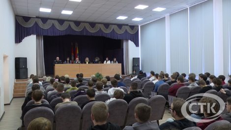 В горно-химическом колледже прошло открытое заседание комиссии по делам несовершеннолетних