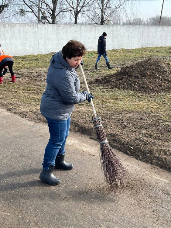 Андрей Стельмашенко: в субботниках на фермах Солигорщины приняло участие более 650 человек