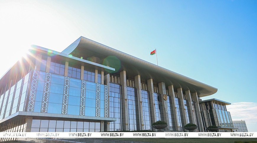 Лукашенко в преддверии большой командировки в юго-восточные районы Беларуси заслушал доклад по Гомельской области