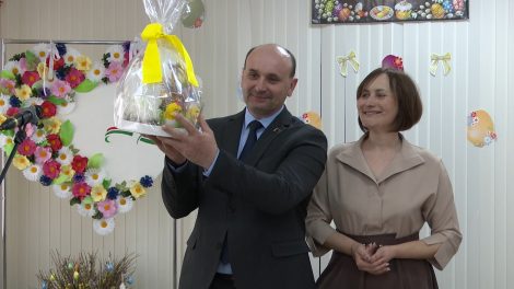 Куличи, радость и забота государства: Анатолий Лодыга посетил Краснослободской социальный пансионат «Доверие»