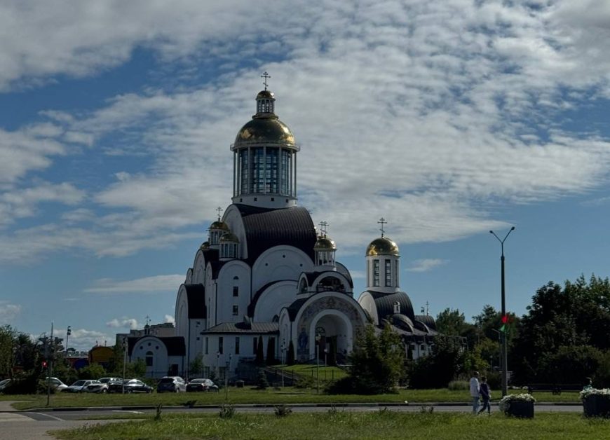 Освящение куличей и пасок в храмах Солигорска. Публикуем расписание