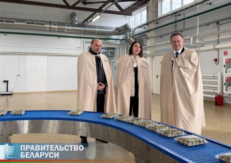 Премьер-министр Беларуси Александр Турчин посещает ОАО «Солигорская птицефабрика»
