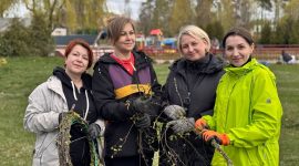 Как прошел республиканский субботник в агрогородке Долгое? Фоторепортаж