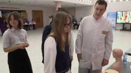 Во Дворце культуры проходит Республиканская молодежная ярмарка вакансий