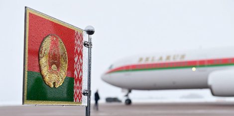 Президент Беларуси Александр Лукашенко направился с рабочим визитом в Российскую Федерацию