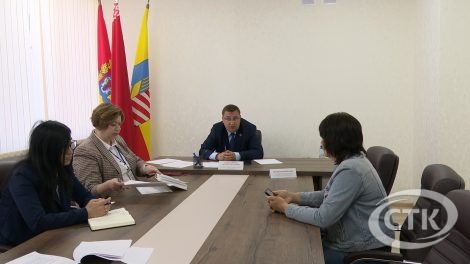 Личный прием граждан провел Андрей Стельмашенко