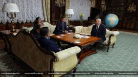 Александр Лукашенко встретился с Министром иностранных дел, трудоустройства за рубежом и туризма Шри-Ланки Виджитой Хератом
