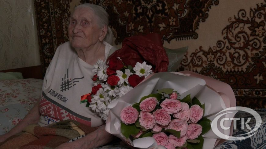 Акцыя «Памяць»: Ала Калеева павіншавала блакадніцу Таццяну Савіну