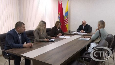 За решением проблем — к председателю райисполкома: Анатолий Лодыга провел личный прием граждан