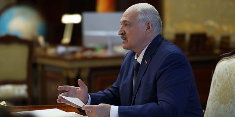 Лукашенко поручил запретить поездки за рубеж детских групп без госнадзора и разрешения