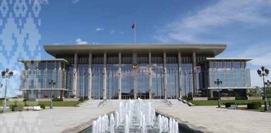 Президент поздравил с профессиональным праздником - Днем экономиста