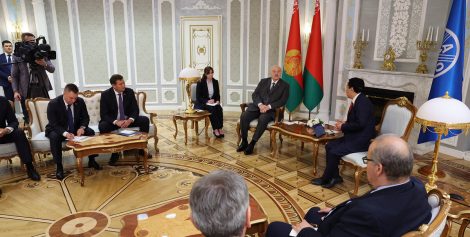 Александр Лукашенко встретился с генеральным директором Продовольственной и сельскохозяйственной организации Объединенных Наций (ФАО) Цюй Дунъюем
