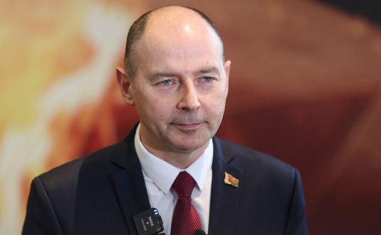 Губернатор поздравил с Днем молодежи и студенчества