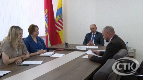 Личный прием граждан провел председатель Солигорского райисполкома Анатолий Лодыга