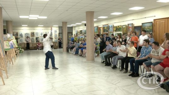 Вернісаж салігорскіх мастакоў з інваліднасцю