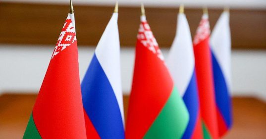 Гражданам Союзного государства могут упростить получение разрешения на проживание на территориях государств - участников