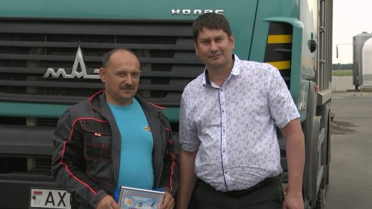 В Солигорском районе чествуют лидеров жатвы