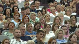 Министр культуры Марат Марков в Солигорске. Открытый диалог проходит во Дворце культуры