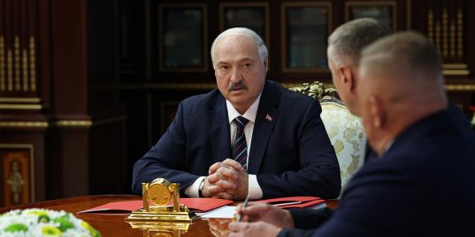 Президент Беларуси рассмотрел кадровые вопросы. Назначены новые министры и председатели райисполкомов