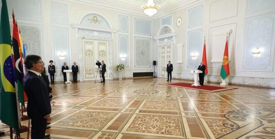 Президент Беларуси принял верительные грамоты послов девяти государств