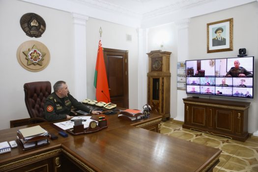 Военных комиссаров подключат к решению задачи о направлении в армию недобросовестных работников уборочной