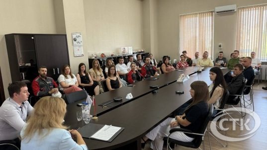 Заместитель председателя Солигорского райисполкома Наталья Цуба сегодня встретилась с коллективом Солигорского Института проблем ресурсосбережения с Опытным производством