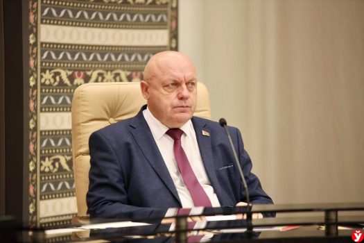 Как идет уборочная на Минщине? Губернатор доложил Президенту
