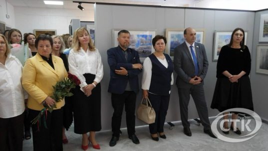 «Творчество длиною в жизнь». В галерее «Ракурс» открылась выставка Валерия Толкачева, посвященная памяти художника