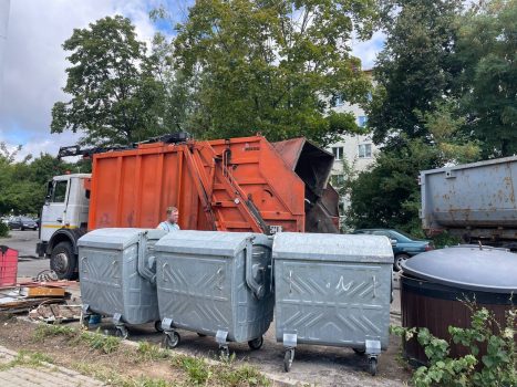 Как десятки арбузов и строительный мусор стали причиной поломки техники? Разбираемся
