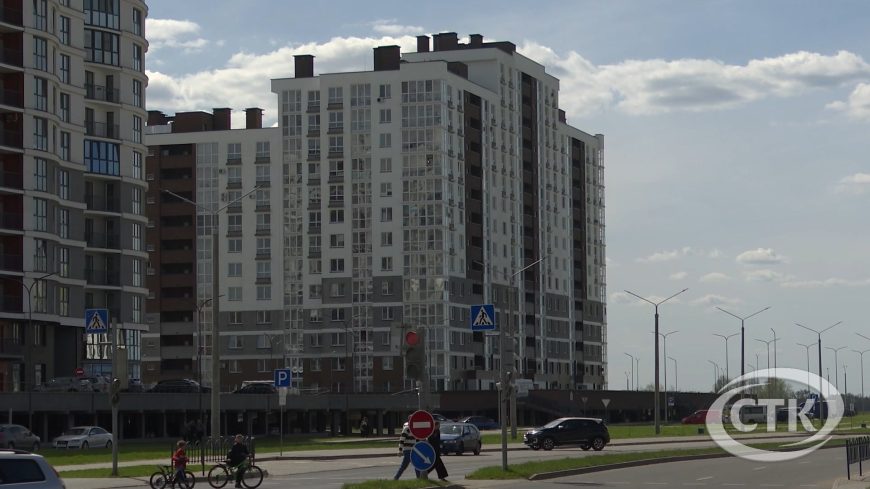 Арендное жилье, которое пустует или подлежит сносу, может быть продано за одну базовую величину