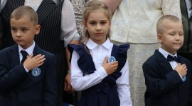 Торжественные линейки, посвященные 1 сентября, прошли в школах Солигорщины. Фоторепортаж