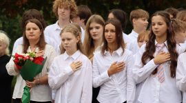 Торжественные линейки, посвященные 1 сентября, прошли в школах Солигорщины. Фоторепортаж