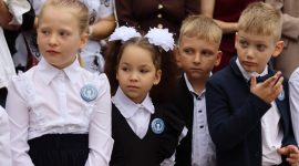 Торжественные линейки, посвященные 1 сентября, прошли в школах Солигорщины. Фоторепортаж