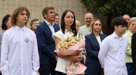 Торжественные линейки, посвященные 1 сентября, прошли в школах Солигорщины. Фоторепортаж