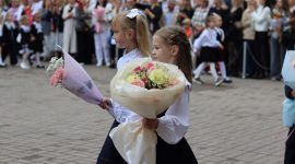 Торжественные линейки, посвященные 1 сентября, прошли в школах Солигорщины. Фоторепортаж