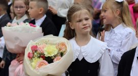Торжественные линейки, посвященные 1 сентября, прошли в школах Солигорщины. Фоторепортаж