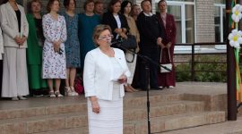 Торжественные линейки, посвященные 1 сентября, прошли в школах Солигорщины. Фоторепортаж