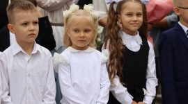 Торжественные линейки, посвященные 1 сентября, прошли в школах Солигорщины. Фоторепортаж
