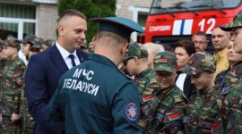 Торжественные линейки, посвященные 1 сентября, прошли в школах Солигорщины. Фоторепортаж