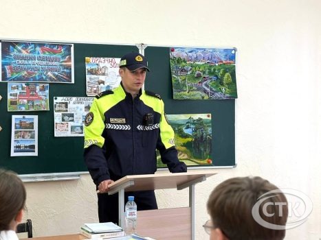 В первые дни учебного года сотрудники Солигорской ГАИ проводят масштабную разъяснительную работу среди школьников
