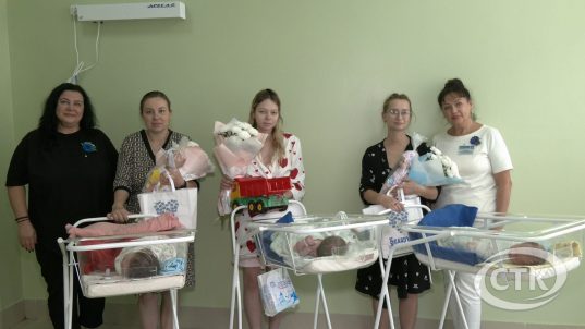 В Солигорске поздравили мам, родивших 17 сентября