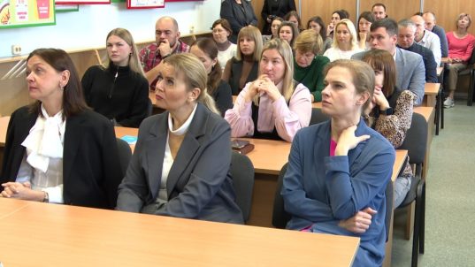 В рамках Единого дня информирования Анатолий Лодыга встретился с коллективом УП «Калийпроект»