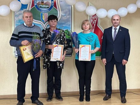 Торжественное чествование работников Автопарка №1 прошло накануне Дня автомобилиста и дорожника